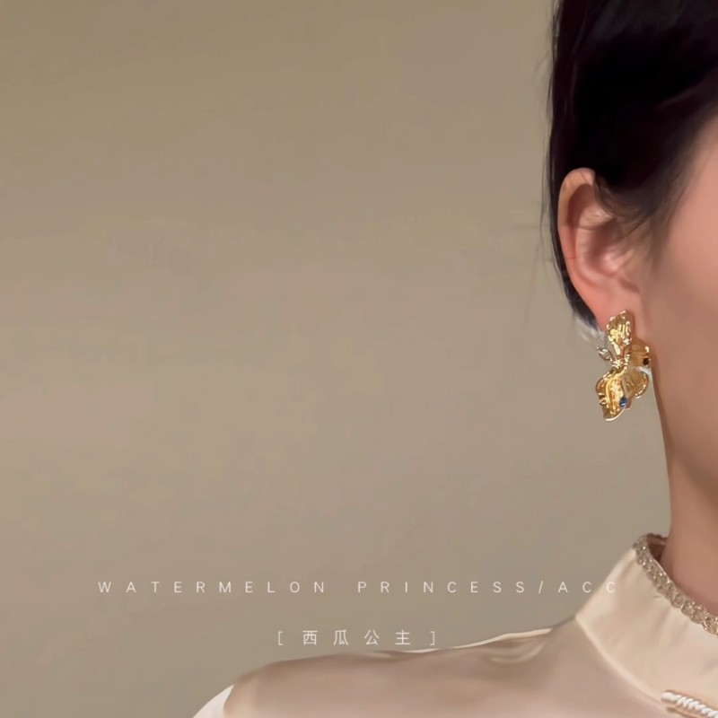 新中式国风耳环2025新款爆款高级感女人味金色花朵耳钉女|undefined