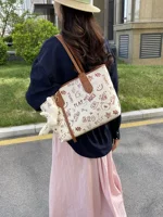 Retro one-shoulder bag