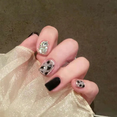 純手工穿戴甲片秋冬顯白黑色豹紋超閃甜酷辣妹短款美甲穿戴式貼片