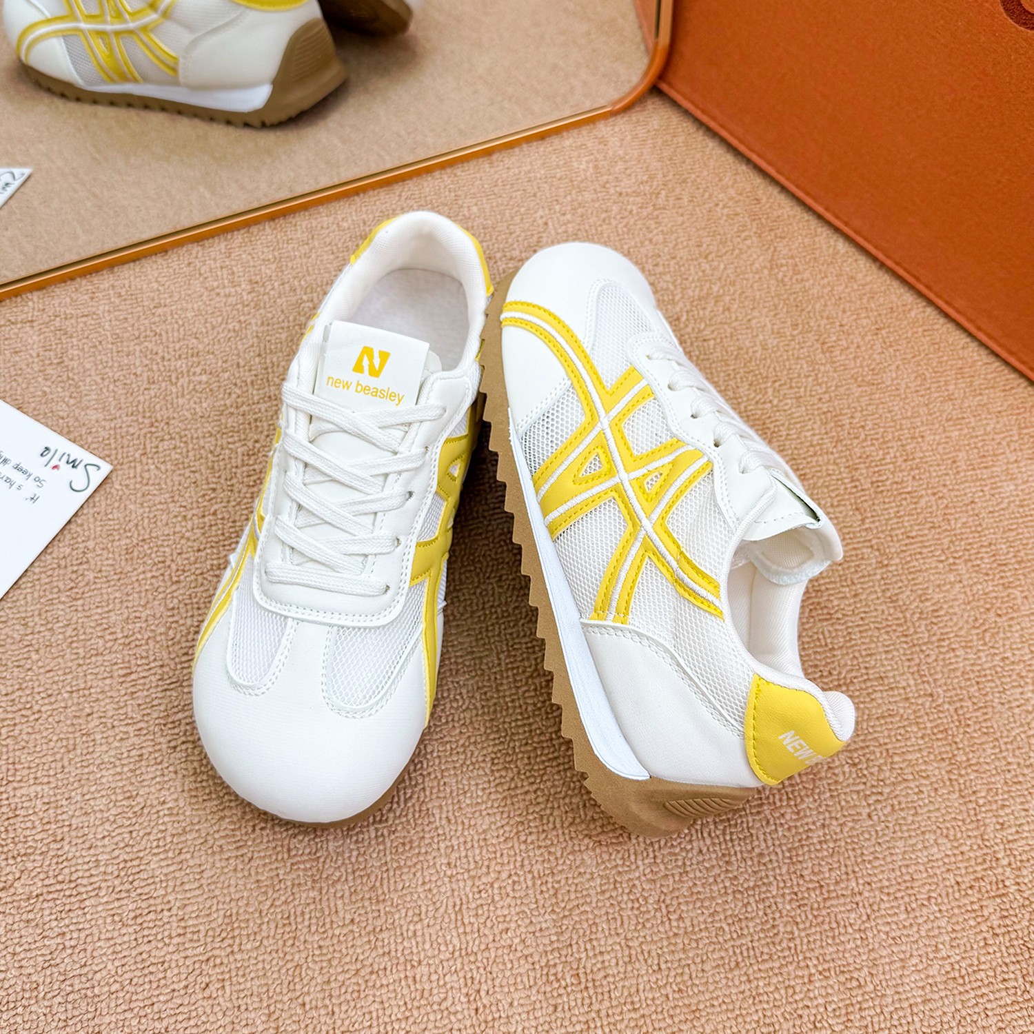 Retro Gump zapatos de primavera de mujer nuevos zapatos casuales de malla transpirables con suela dentada de malla universal zapatos deportivos de estudiantes zapatos de mujer lotes image 3