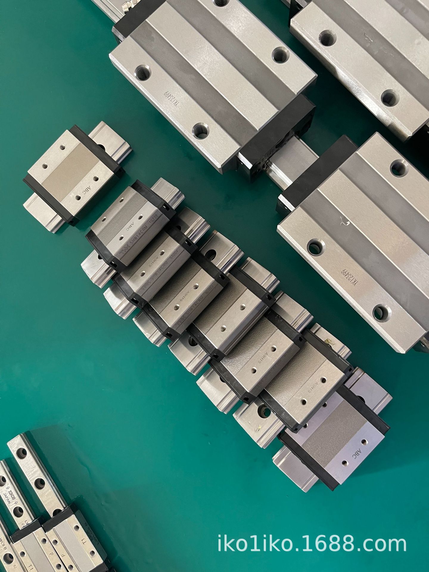 THK精密直线导轨气动用滑块SHW12CRM SHW14CRM SHW14CAM SHW12CAM