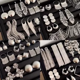 耳环;项链;耳钉