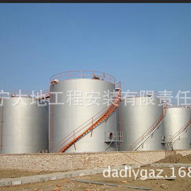 供应大型运输常压储罐，现场制作安装储罐，油罐，化工储罐量大优
