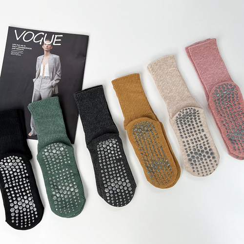 Wool coil rubber anti-slip mid-calf yoga socks Pure cotton thick winter mid-length Pilates socks