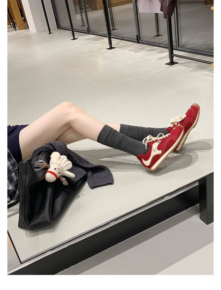 Giày sneaker nữ da bò lưới thân thấp dây buộc gót ẩn 6 cm — Đen (Gót ẩn 6CM) - Còn hàng, Đỏ (Gót ẩn 6CM) - Còn hàng chi tiết 41