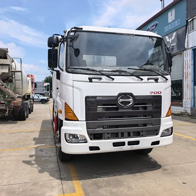 transporters, rear-tipping dumpers, and – Yük maşınları