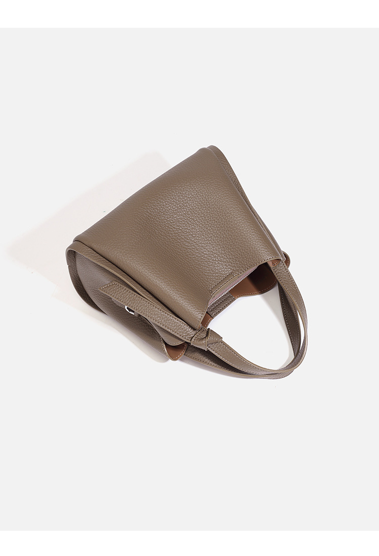 Elegant Women's Shoulder Bag Niche Design Portable Handbag_voghion.com