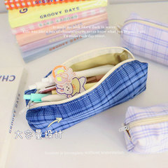 Harajuku ins style Japanese style California girl sea salt plaid pencil bag retro simple storage bag fairy small stationery bag