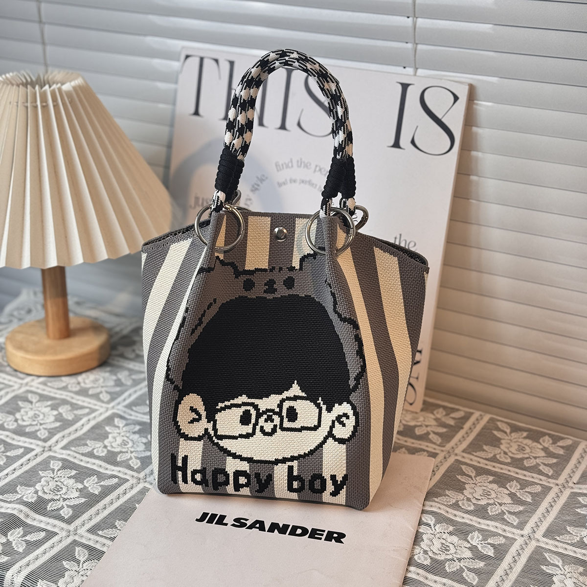 ニットハンドバッグ、ニッチデザインバケットバッグ、トートバッグ、ハンドバッグ、カジュアルで多用途なショルダーバッグ、ニットポータブルバッグ