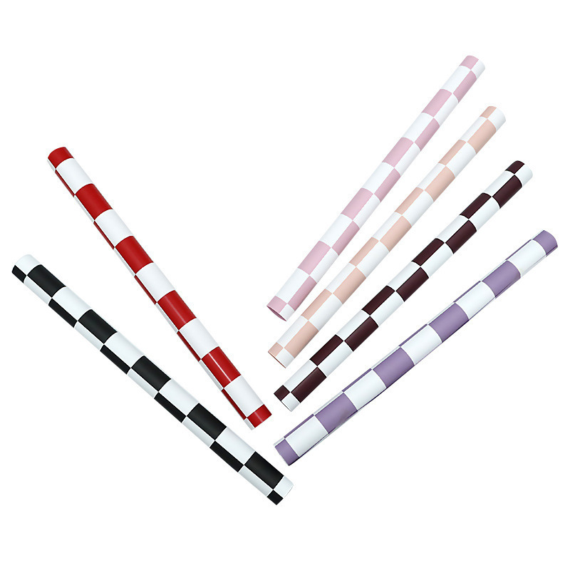 Fábrica de fiestas de flores al por mayor nuevo tablero de ajedrez flor de papel de embalaje impermeable flor de papel de embalaje caja de regalo