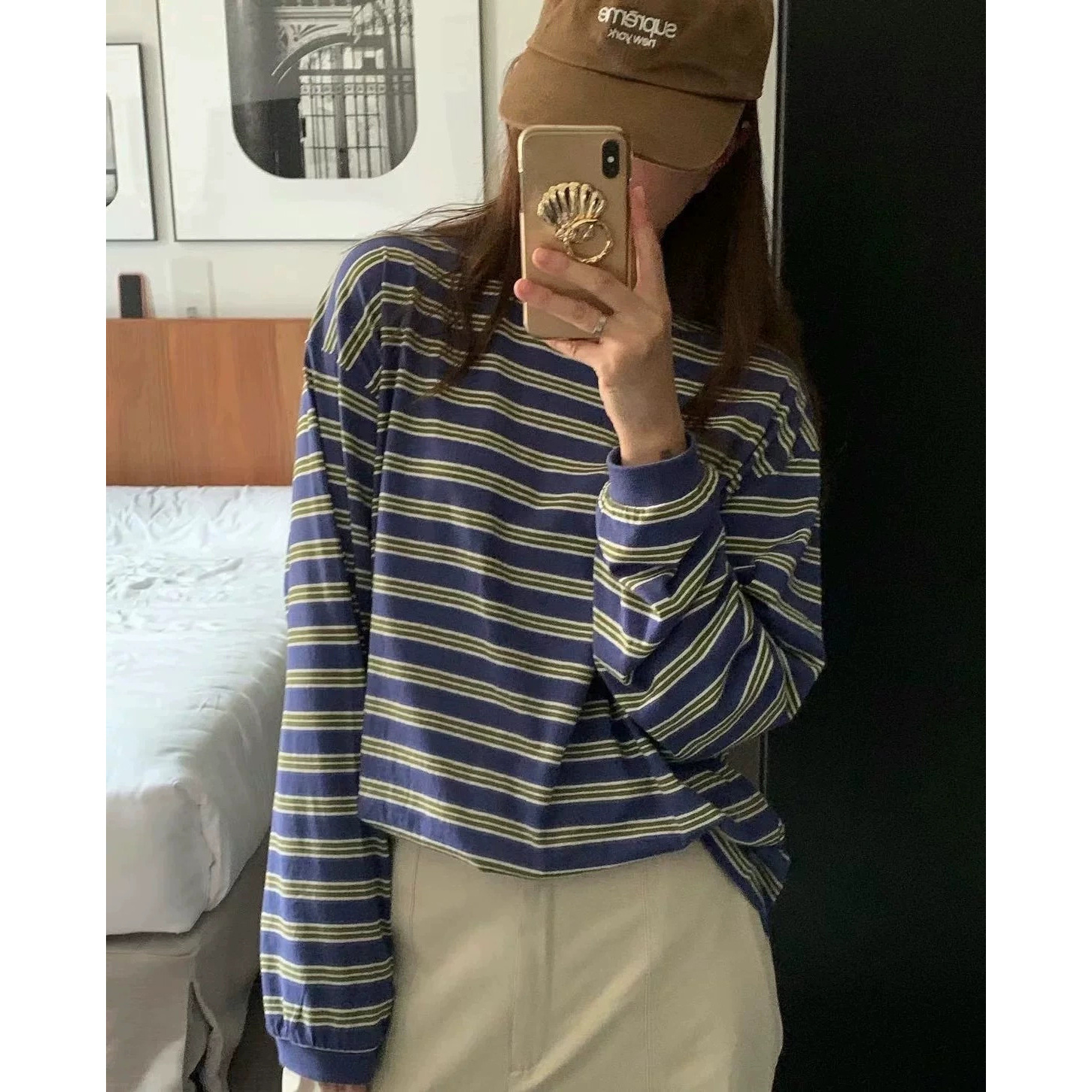 今秋の2025年新作韓国東大門カジュアル年齢軽減コントラストストライプルーズ長袖Tシャツ