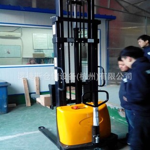 Semi-electric lift truck hydraulic loading and unloading lift forklift 1.5 tons small forklift pallet lift stacker
