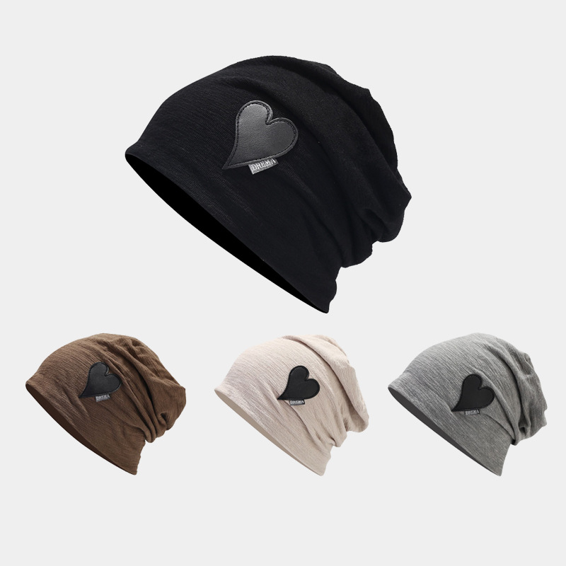 112g Weight Women's Elegant Simple Style Letter Heart Shape Beanie Hat