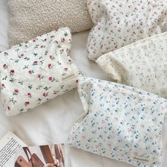 5832 韩系ins蕾丝碎花轻薄大容量化妆包外出化妆品口红收纳整理袋