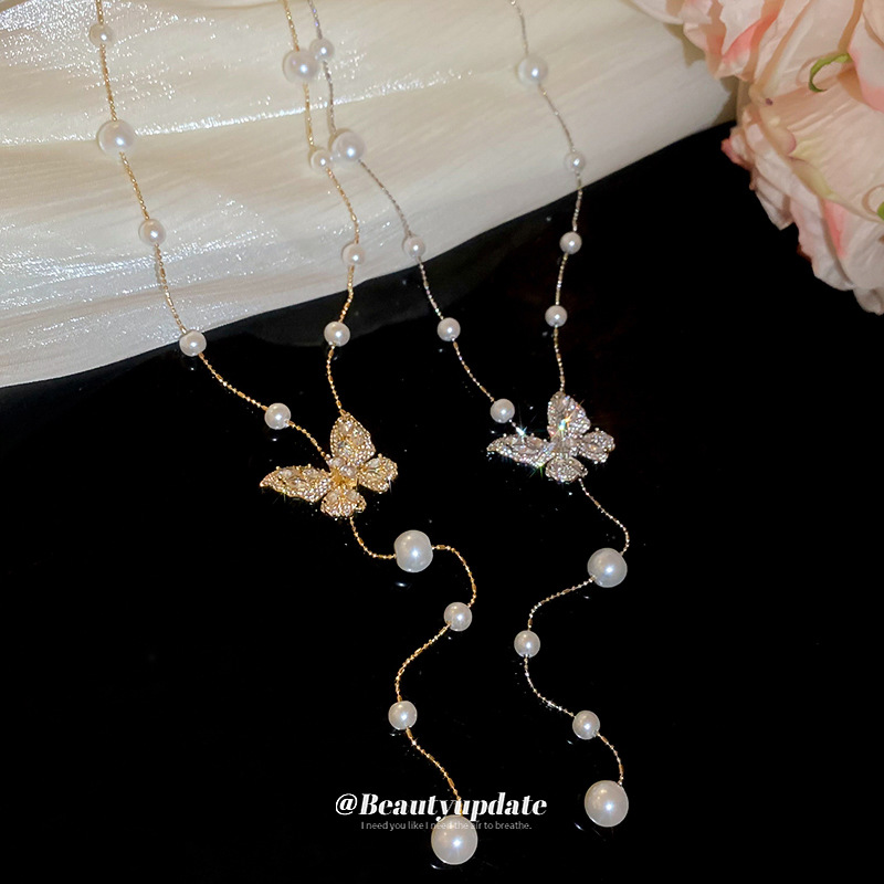 Galvanizado en oro real, circón, mariposa, perla, collar con borla, red, cadena de clavícula de viento rojo, súper hada, dulce, alta sensación, collar femenino