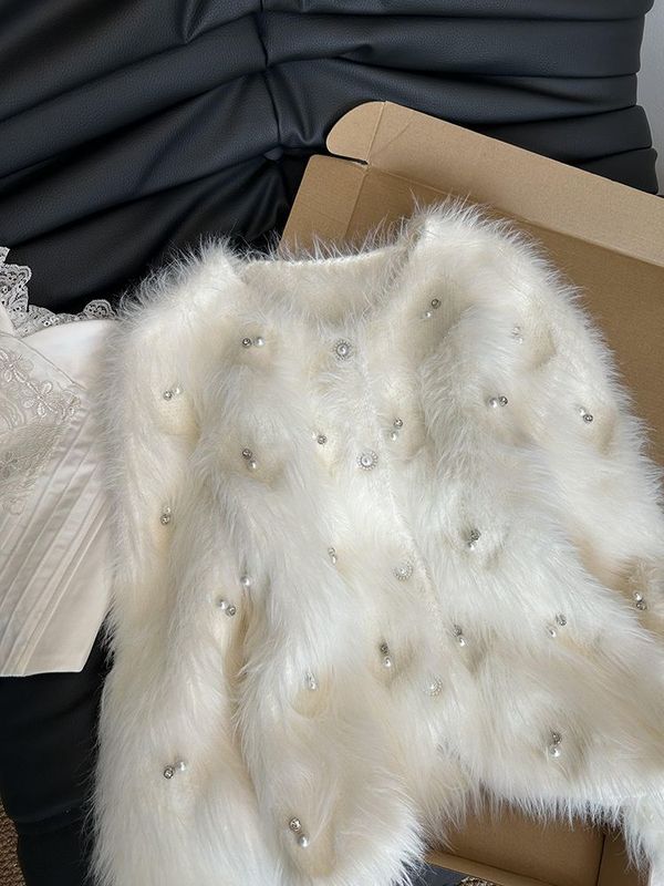 纯白色气质重工钉珠软糯针织毛衣外套女秋冬新款小香风水貂绒上衣|undefined