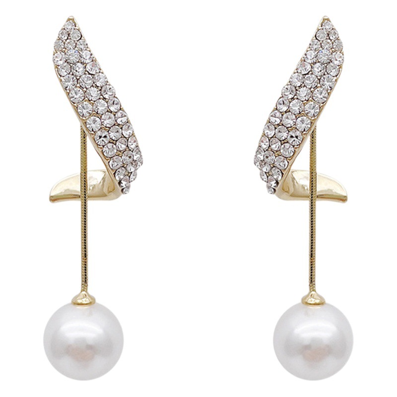 Retro Accessible Luxury Gold High-End Earrings for Women 2024 New Earrings Silver Needle Niche Design Earrings