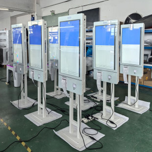 32inch Vertical Ordering Machine with 10-Point Touch Quad-Core Processor Supports Meituan and Ele.Me for Catering