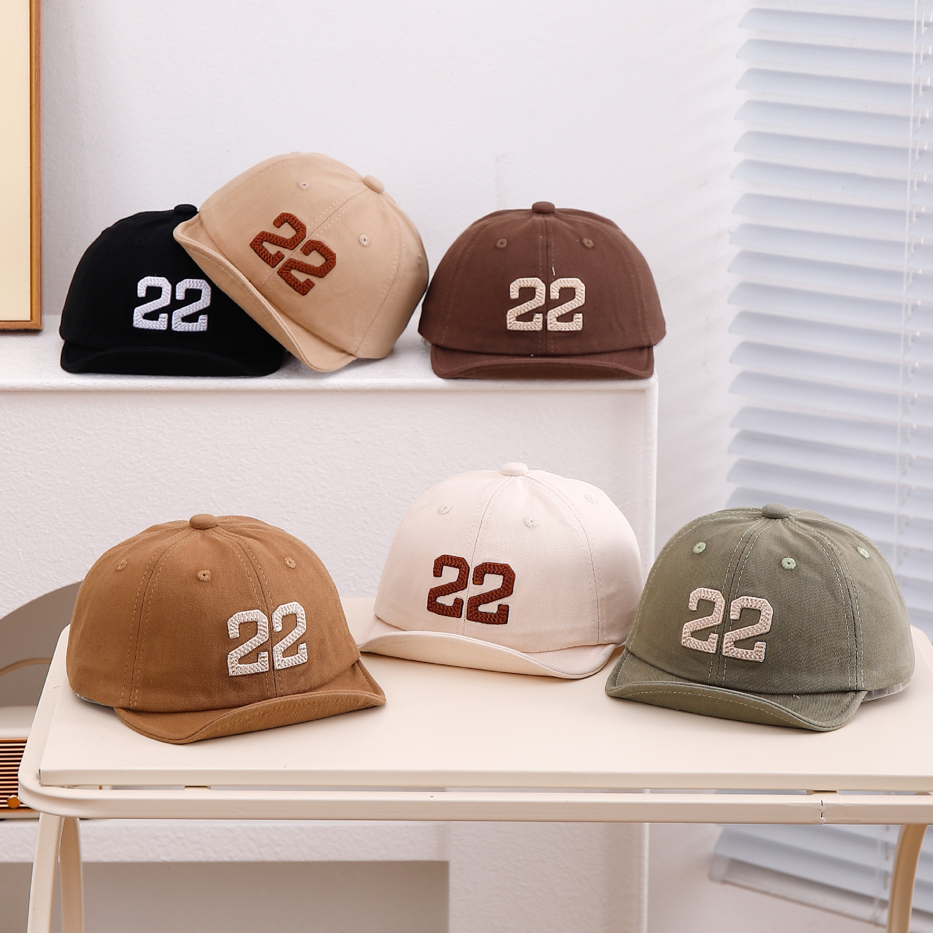 ins sombrero coreano para bebés, sombrero de lengua de goma suave, primavera y otoño, sombrero de béisbol para bebés de color sólido, mujeres y hombres, invierno y otoño