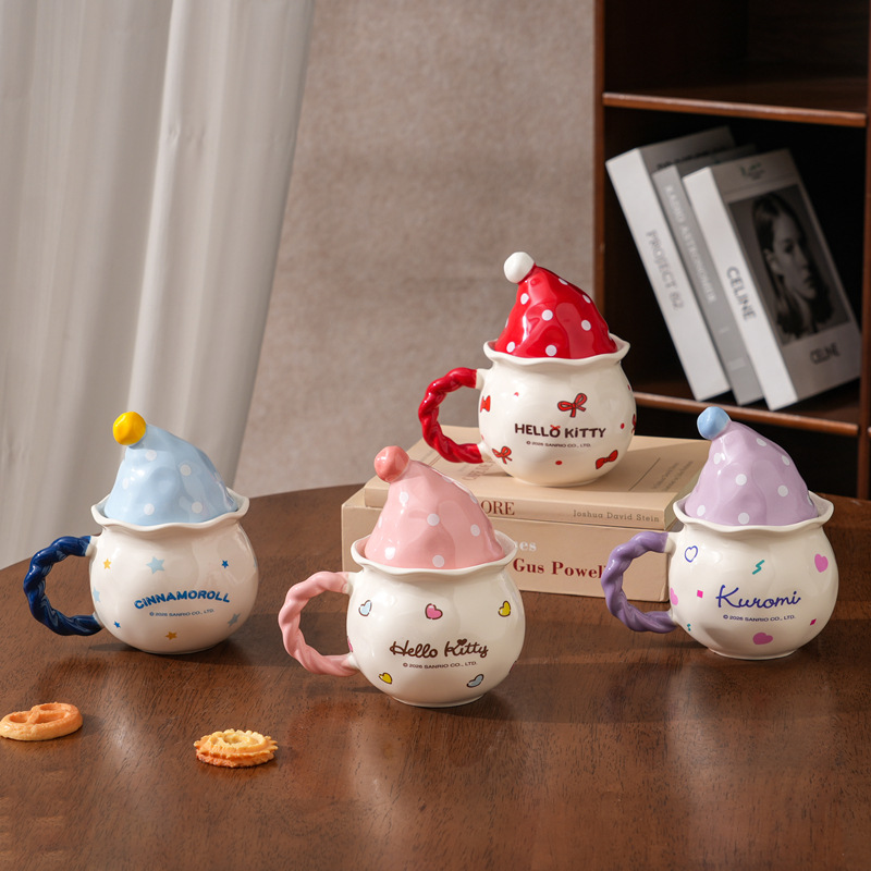 Auténtico Sanrio taza de marca lindo perro de orejas grandes gato Kulomi dibujos animados KT tapa de pastel taza de cerámica taza de café
