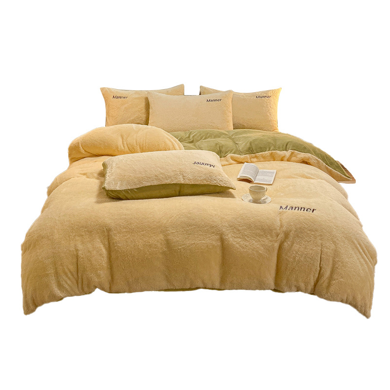 Juego de cama de lana de leche de invierno de cuatro piezas 2024 nuevo juego de sábanas de lana de coral de tres piezas