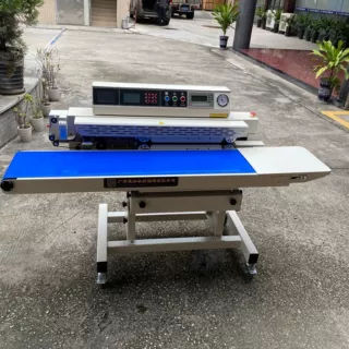 连续式真空抽气口罩封口机喷码印字计数真空封口机真空抽气封口机
