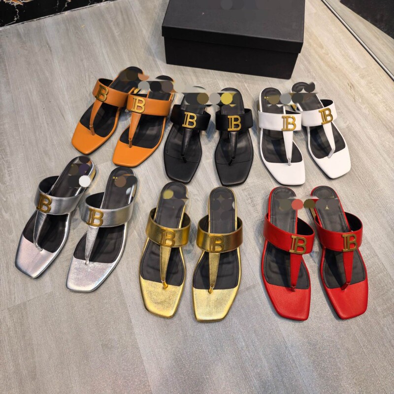 BAL solid-color runway-style metal buckle casual flat shoes, 2026 autumn new collection, square-toe fashionable women's sandals