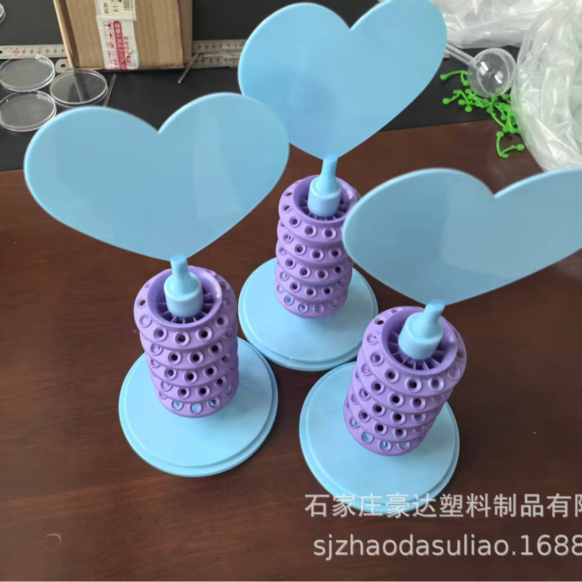 厂家供应各种颜色各种形状，黄色圆形糖果展示架，