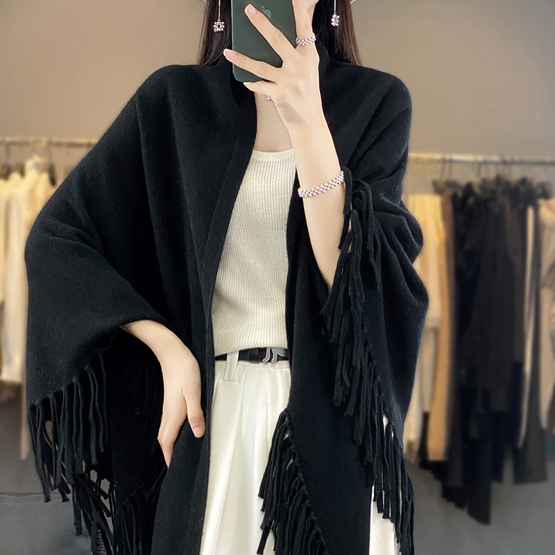 Otoño e invierno europeo y americano chal de lana capa de borla ropa exterior de las mujeres manta bufanda suelta sin hebilla abrigo de punto suéter de las mujeres