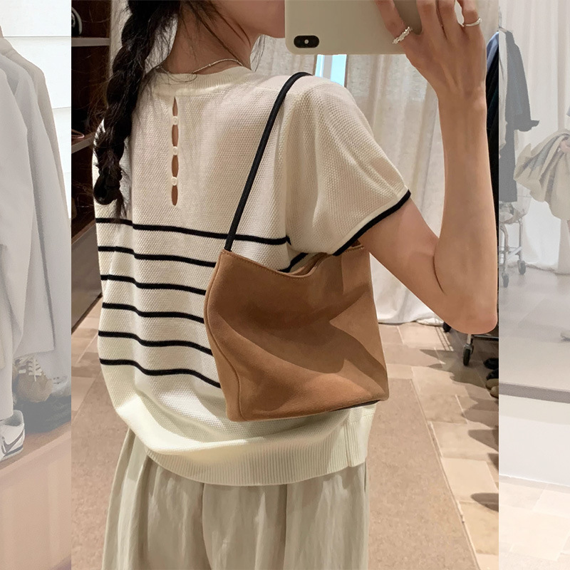 Blue Hollow-Out Back Short-Sleeve T-Shirt for Women, Summer Thin Single-Wear Design, Niche Knit Top