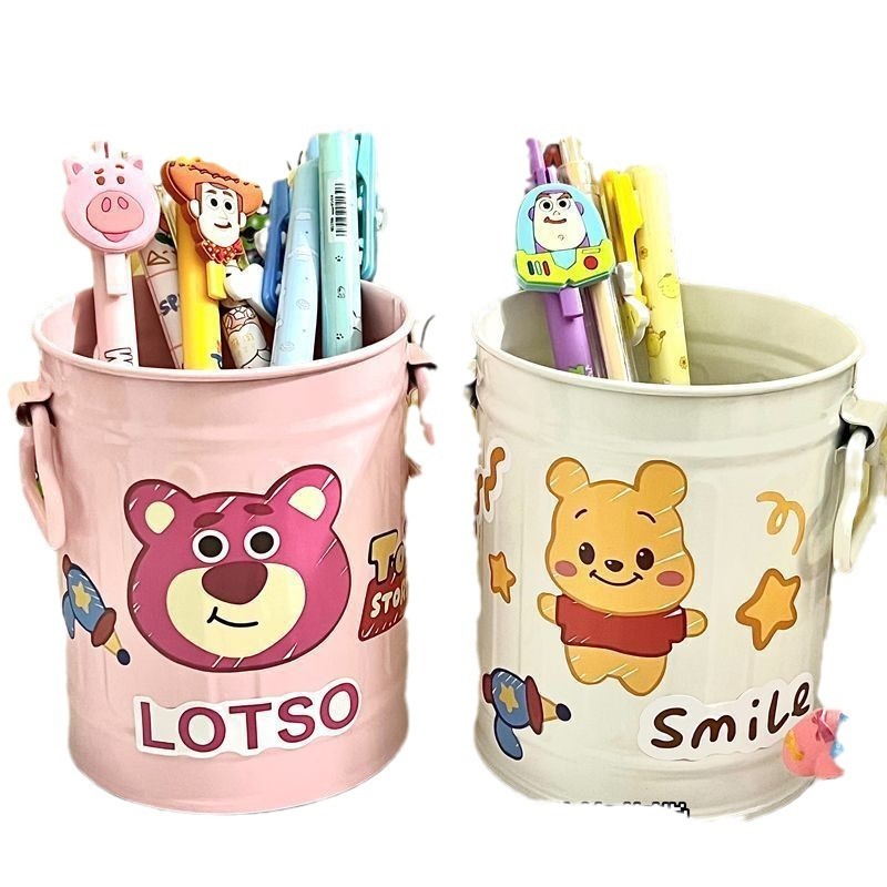 かわいいピンクの鉄のバケツイチゴ収納バケツ学生寮デスクトップ収納ボックスインリトルレッドブック同じクマペンホルダー|undefined