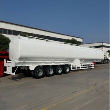 源头工厂出口销售4轴铝合金罐车40方油罐车碳钢不锈钢运油半挂车