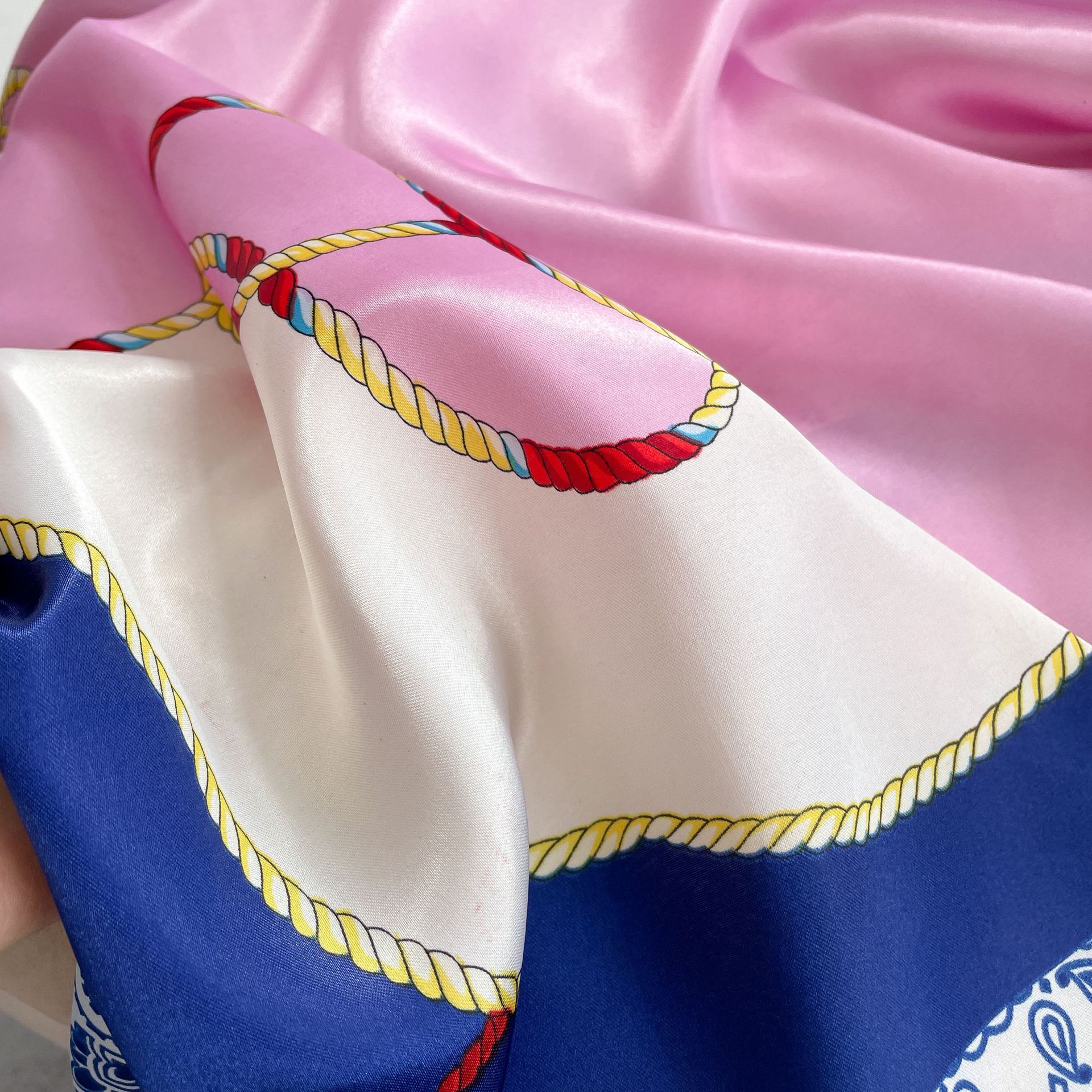 Nuova versione coreana sciarpa per protezione solare Scialle sottile da donna Capispalla estivo con stampa sciarpa da spiaggia lunga oversize_voghion.com