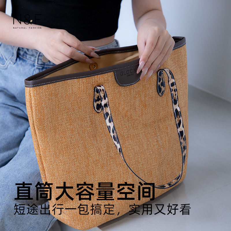 2025新款草编包女夏季三亚海边度假托特包大容量编织单肩包沙滩包