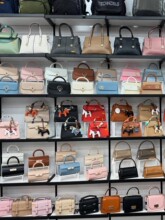 HandbagsŮʿ������r�п�؛Դ���lBags wholesale�������l