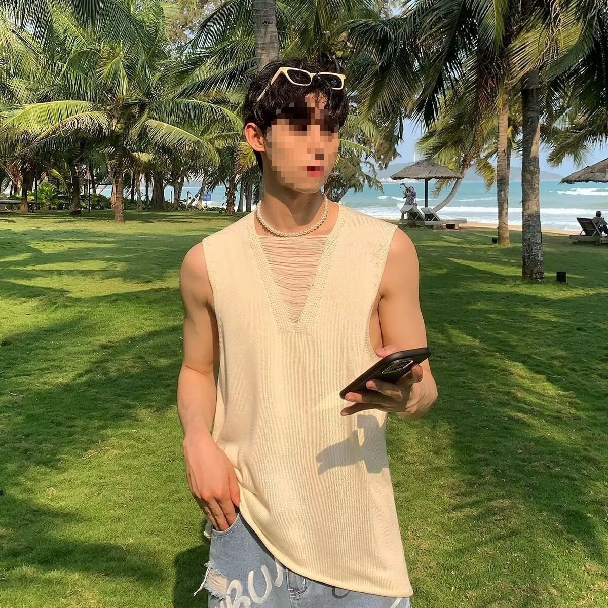 2025 nuevos productos de verano, estilo juvenil de Hong Kong, moda, manga corta sin mangas, chaleco de punto simple y versátil, chaleco, hombre