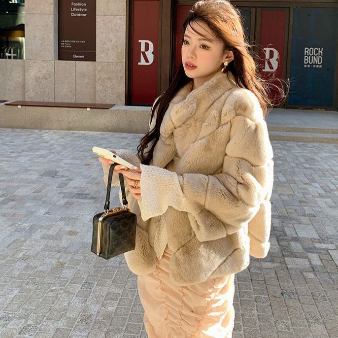 Xiaohuajia "Qianjintu" A-Grade Rex Fur Outwear for Women 2025 New Style
