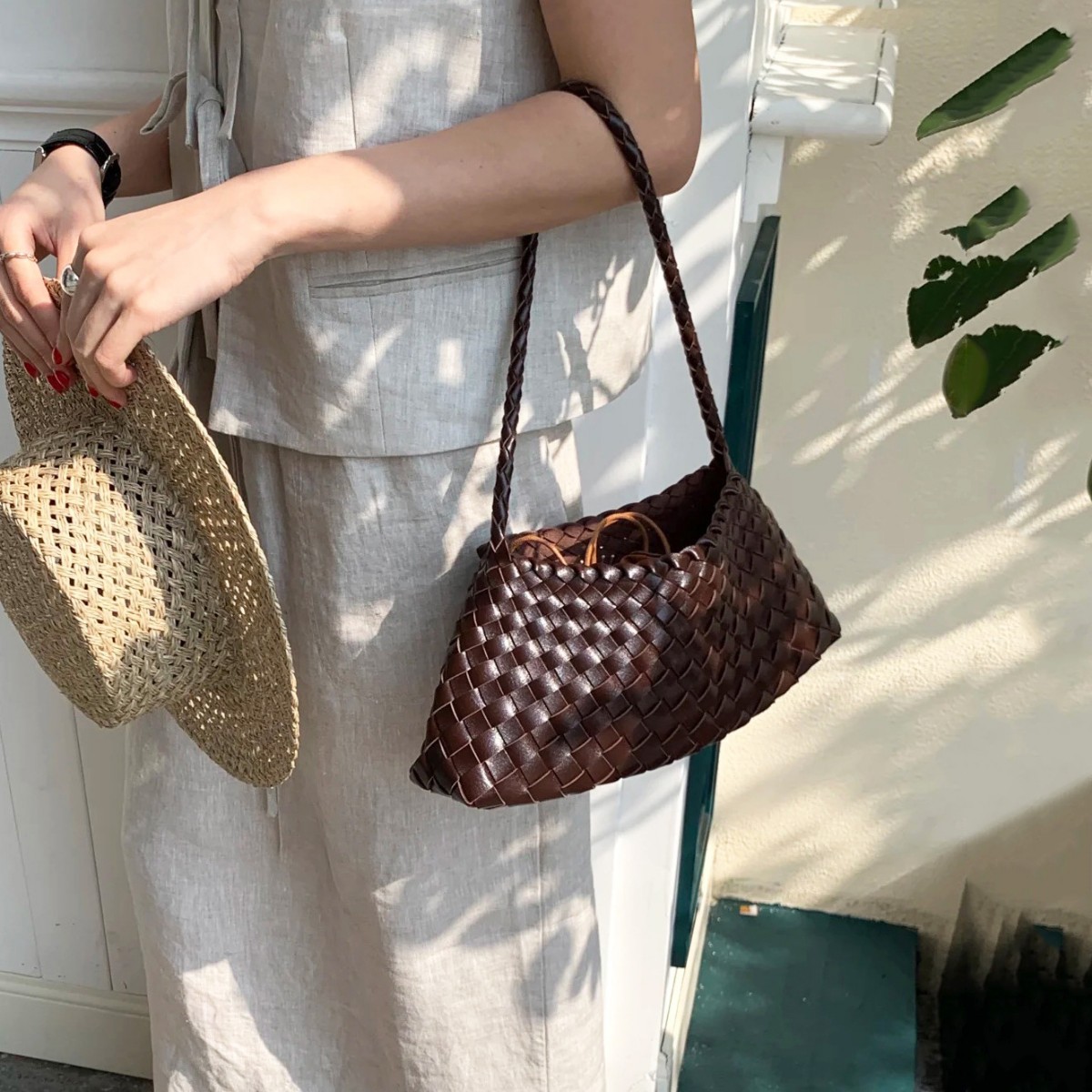 French Vintage Genuine Leather Hand-Woven Dumpling Bag Women's Luxury Niche Retro Underarm Bag Shoulder Handbag - Thumbnail 5