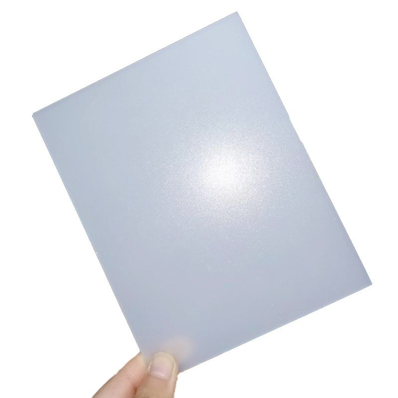 공장 재고 PC 젖빛 가이드 플레이트 조각 LED 균일 한 라이트 플레이트 1.5MM 두께 유백색 PC 디퓨저 플레이트 처리