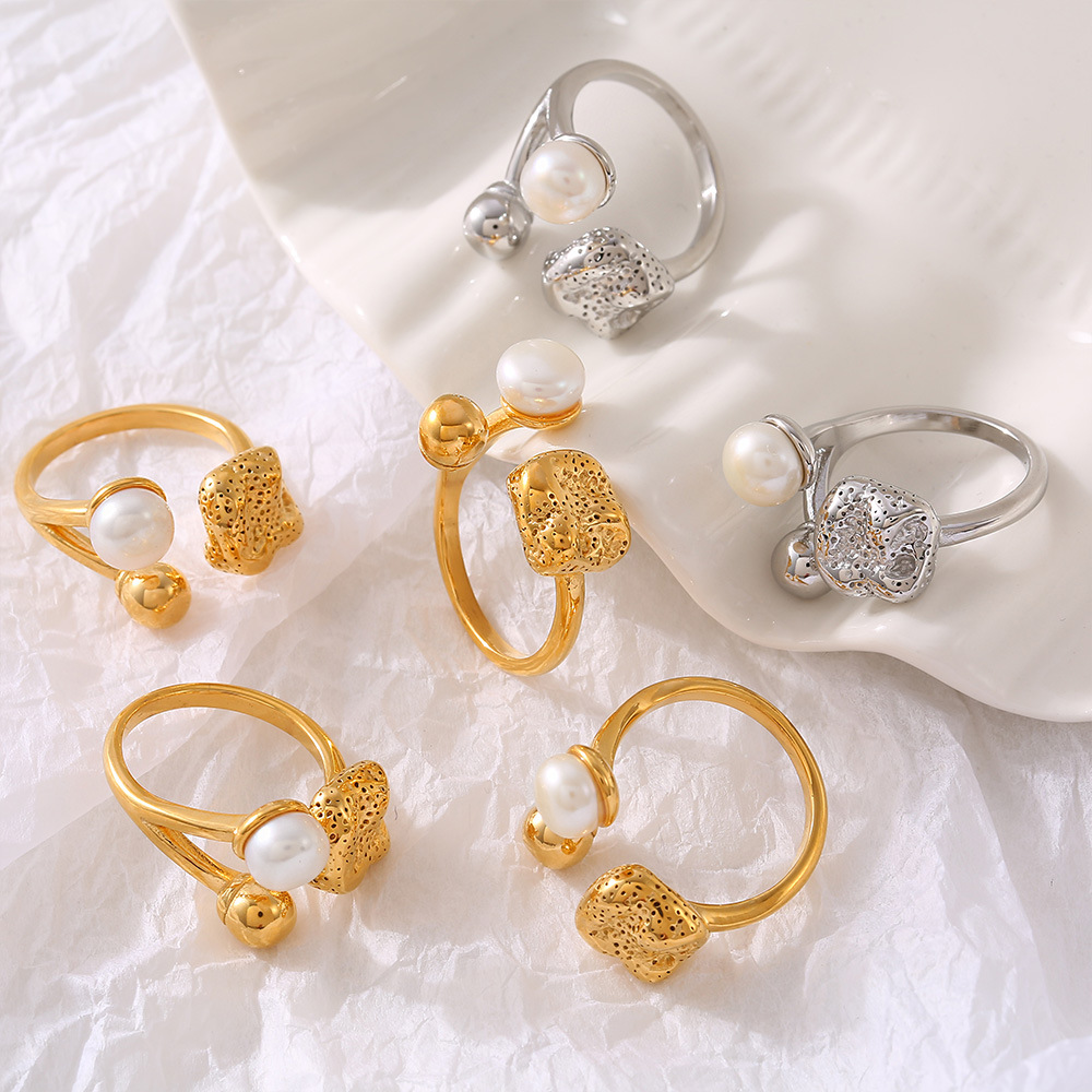 Square Sugar Titanium Steel Open Mouth Imitation Pearl Ring Smooth Ball Shaped Personalized Ring_voghion.com