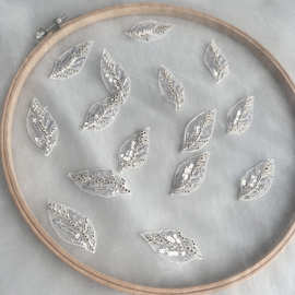 珠绣蕾丝树叶形状 蕾丝花朵 团扇古装饰品头饰辅料蕾丝树叶珠绣