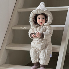 2025新款婴儿羽绒服连体衣女宝宝冬季白鸭绒外出服洋气公主保暖