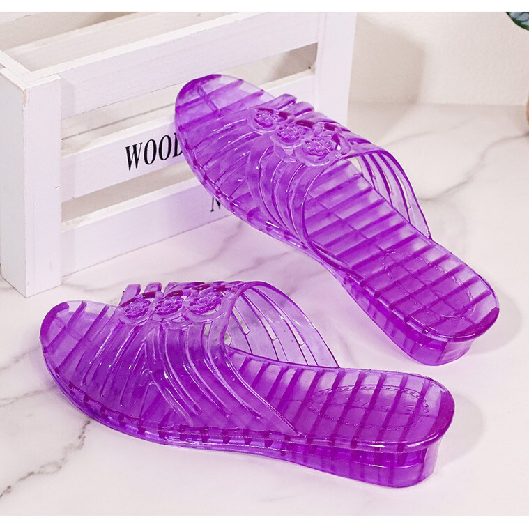 New Candy-Colored Summer Bathroom Home Slippers, Jelly Crystal Slippers, Men's and Women's Hollow Wedge Slippers New Candy-Colored Summer Bathroom Home Slippers, Jelly Crystal Slippers, Men's and Women's Hollow Wedge Slippers
