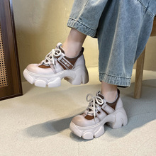 С���Ӻ���ɸ����ƤŮЬ2025�괺���Ь�^��ţƤƴɫϵ�����Ь