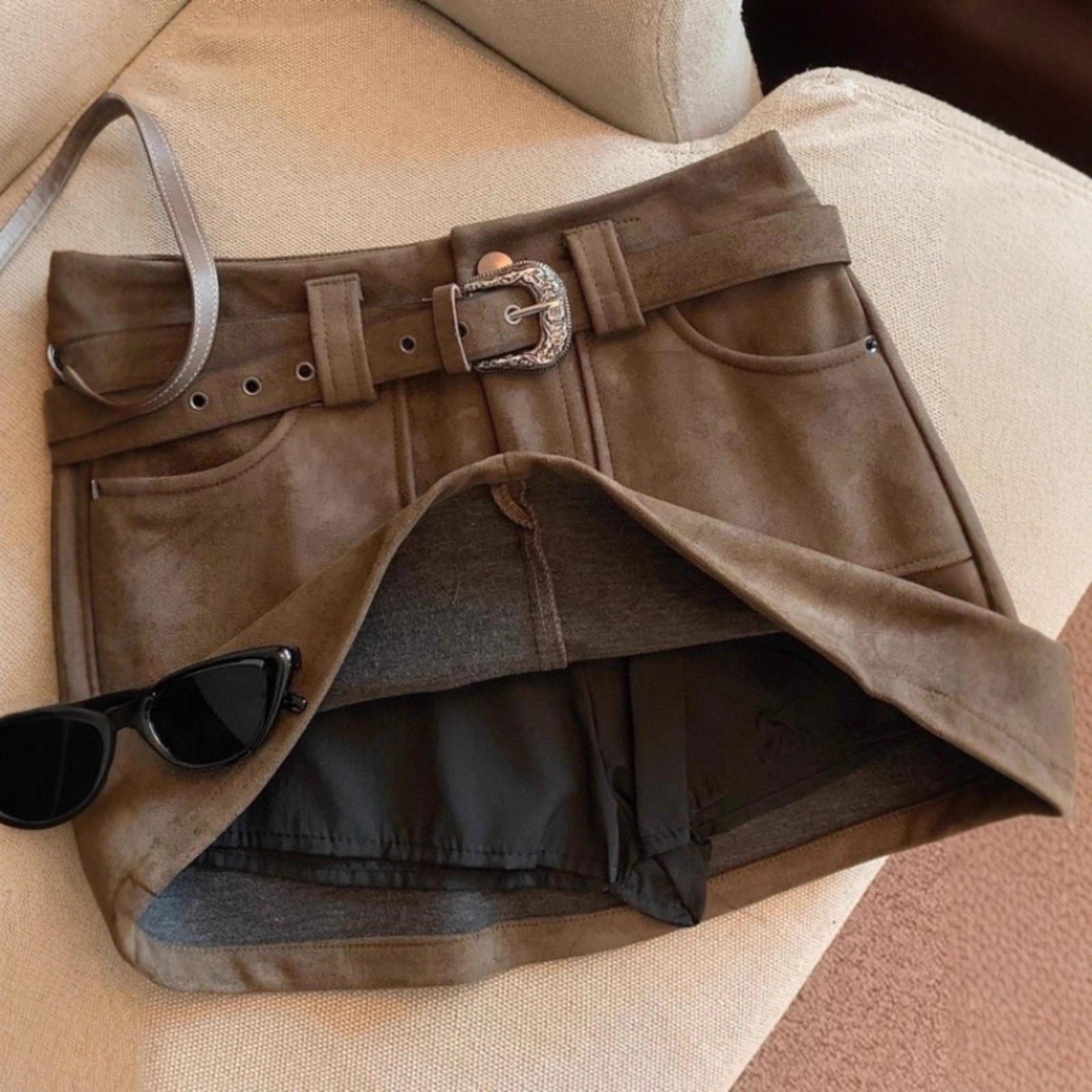 复古磨砂皮短裙裤春秋女百搭显瘦短裙仿鹿茸美拉德半身裙包臀裙子