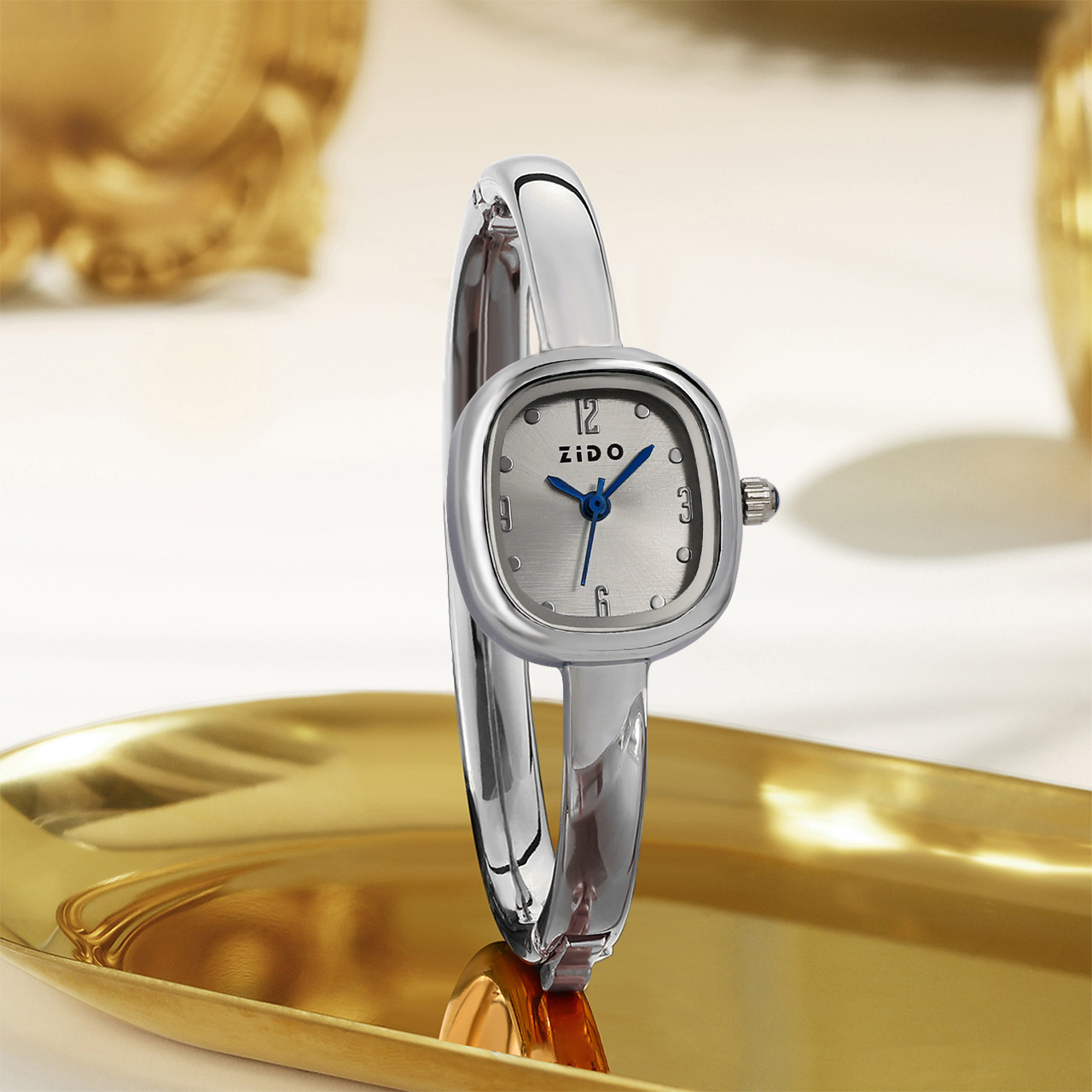 Fashion Bracelet Watch for Women, Exquisite, Compact, Niche, Light Luxury Bracelet Watch, Retro, Simple, Temperament, High-End Ladies Watch