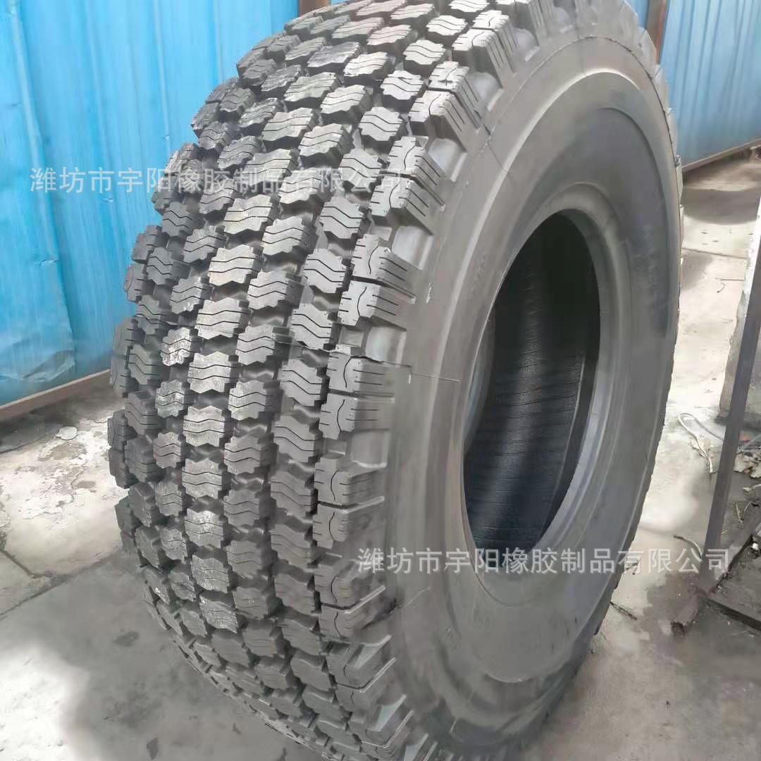 工程机械30装载机轮胎 17.5R25  铲雪车轮胎  雪地花纹
