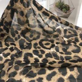 快时尚豹纹印花布料 欧美虎纹面料水印印花布涤纶四面弹服装用料