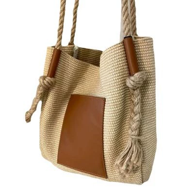 Winter universal capacious woven shoulder bag, small design one-shoulder bag