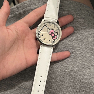 Hellokitty�ֱ�ŮС���p��ins���ֵ�W���ɐ������Ů������